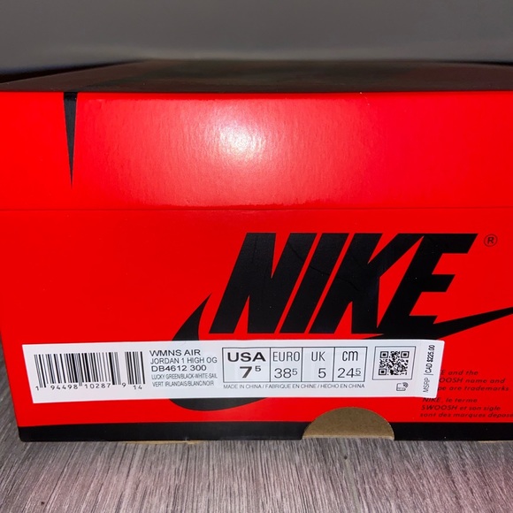 air Jordan one retro high OG lucky green - Picture 3 of 3